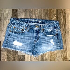 American Eagle Women's Blue Shorts